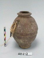 藏品(褐釉瓶)的圖片